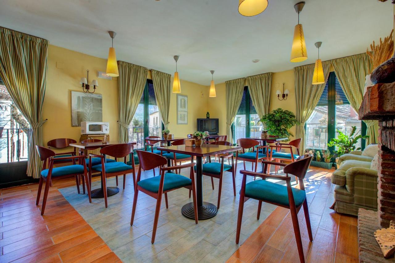Casa Rural La Chata By Vivere Stays Valsain Екстериор снимка