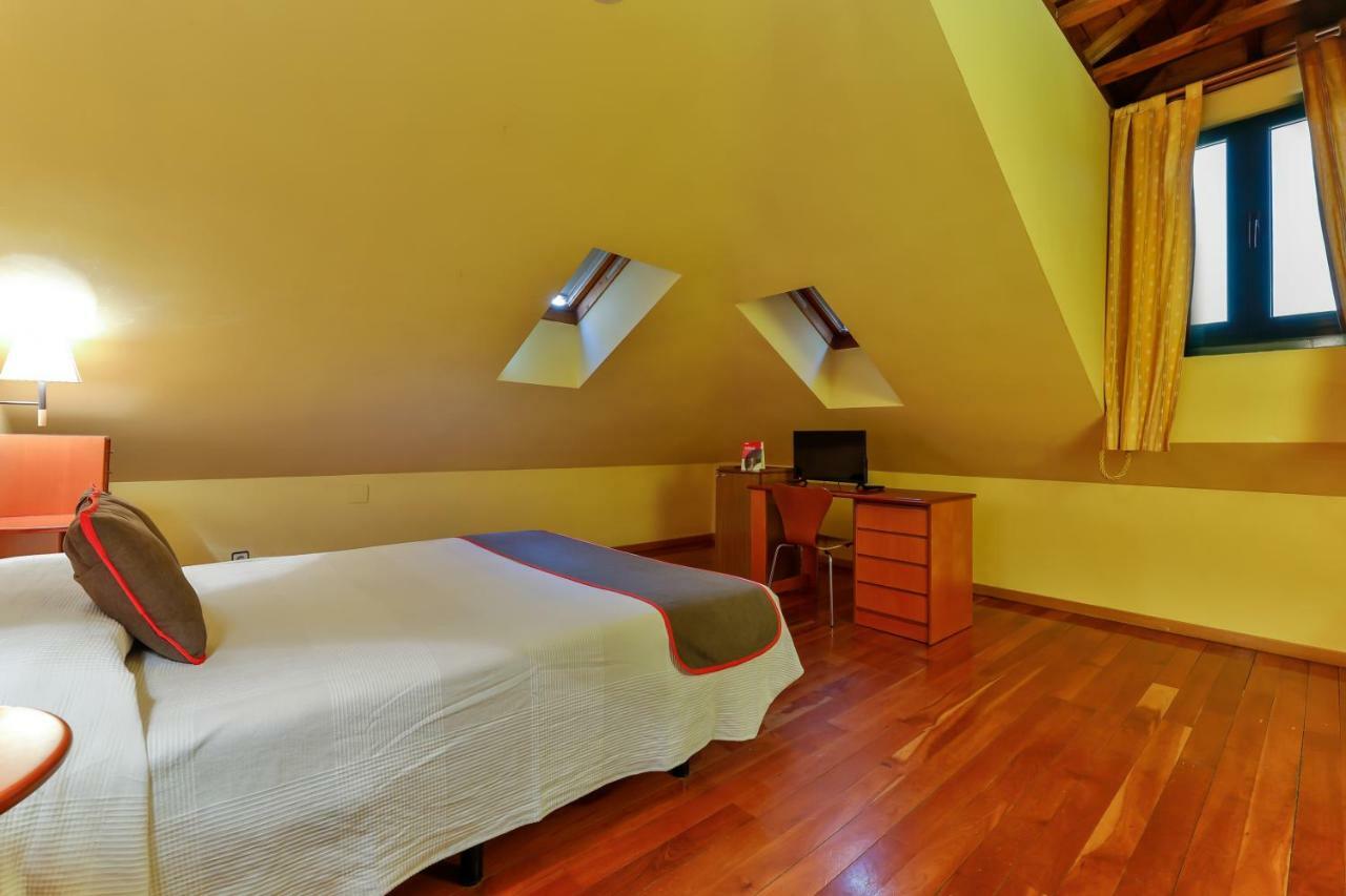 Casa Rural La Chata By Vivere Stays Valsain Екстериор снимка